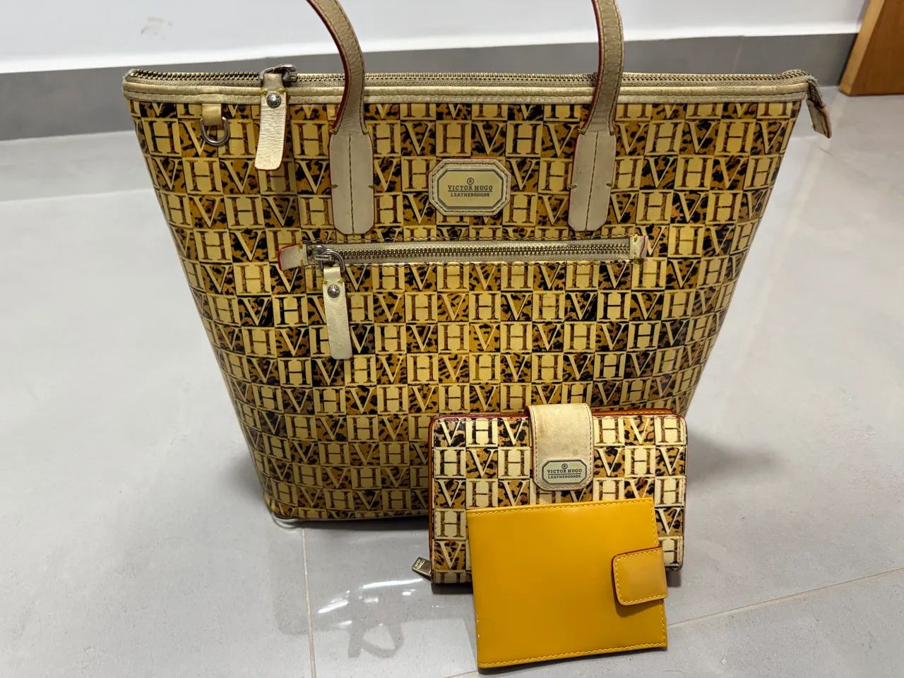 Bolsa Víctor Hugo 