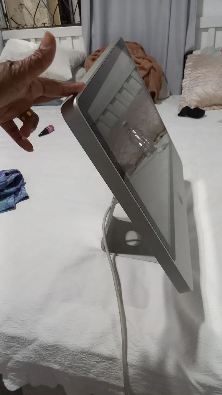 Imac com defeito pra retirada de peças  - Foto 3