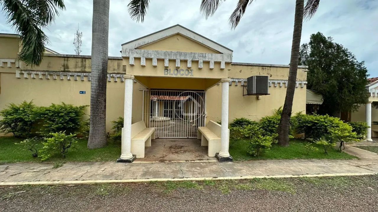 IMOVEL E ÁREA COMERCIAL - Foto 3