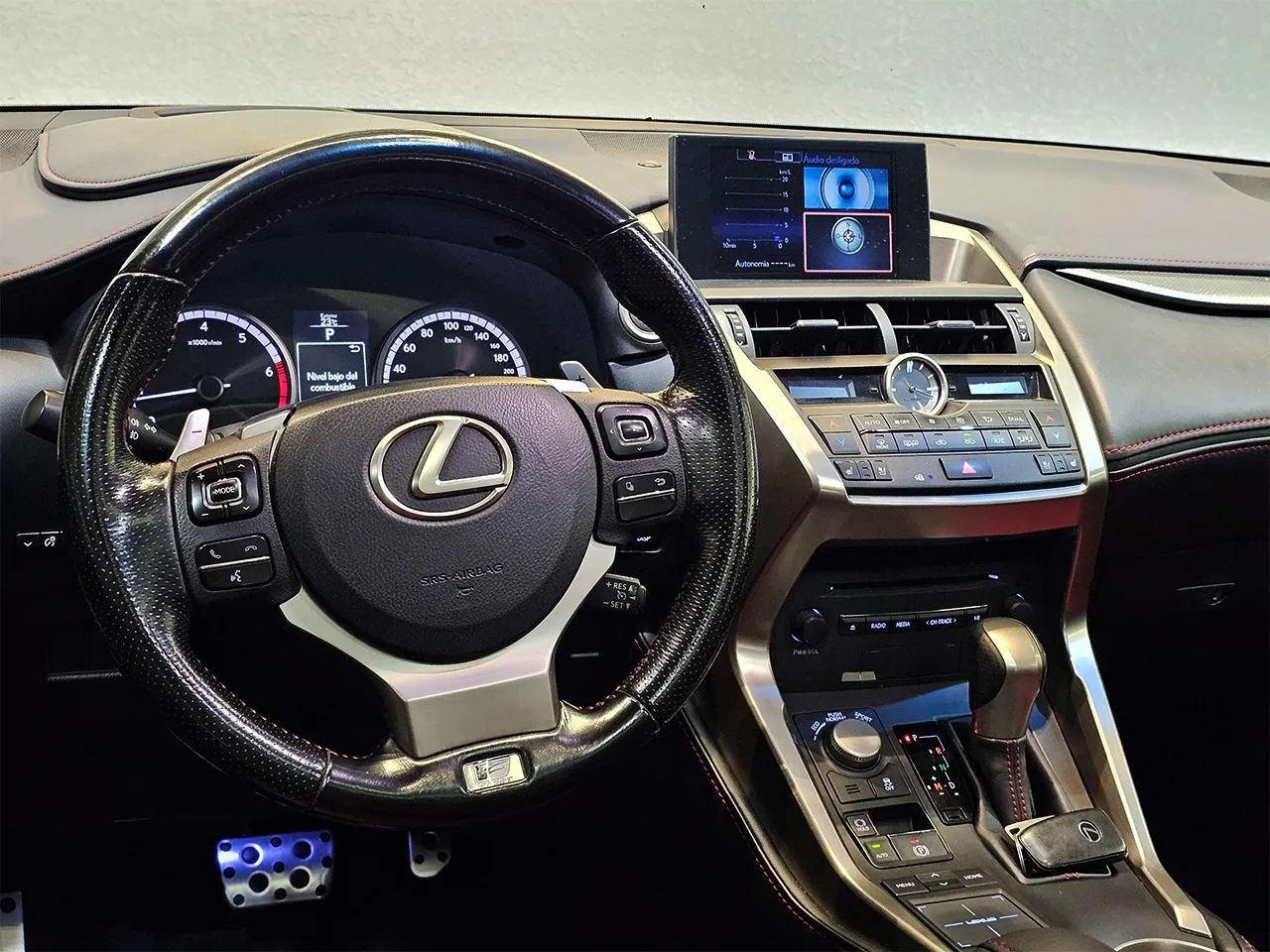 Lexus NX-200t F-sport 2.0 16V 238cv Aut., foto 18 de 20