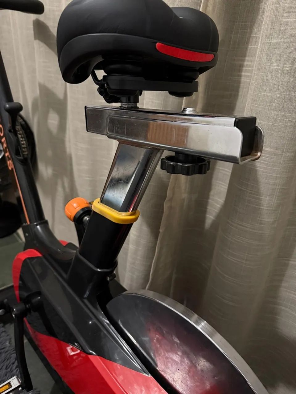Bicicleta Ergométrica Profissional  - Foto 4