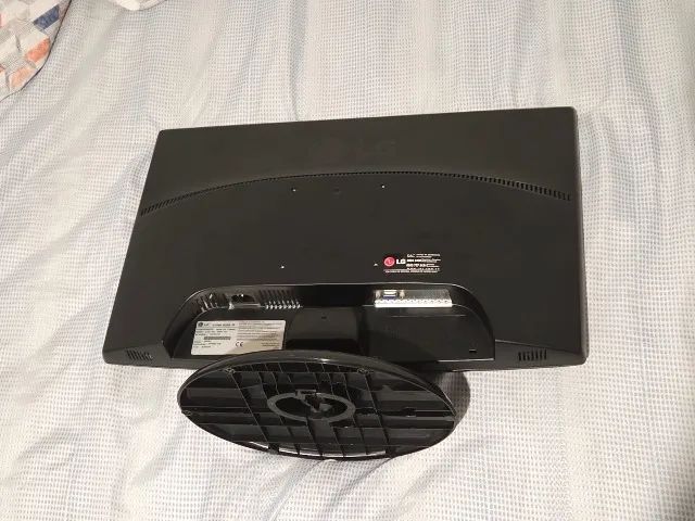 Monitor LG Flatron (60hz) - Foto 2