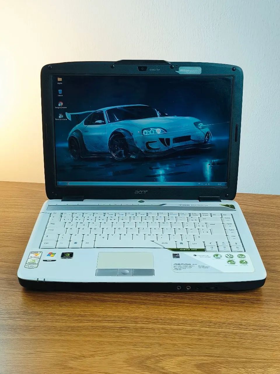 Vendo Notebook Aspire em Excelente Estado!
