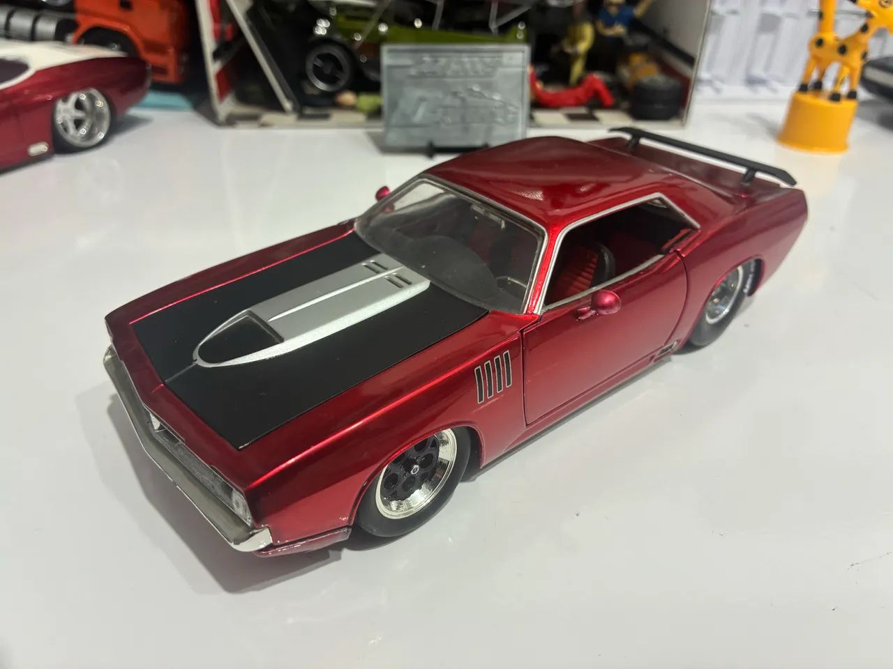 Miniatura Plymouth 1:24 