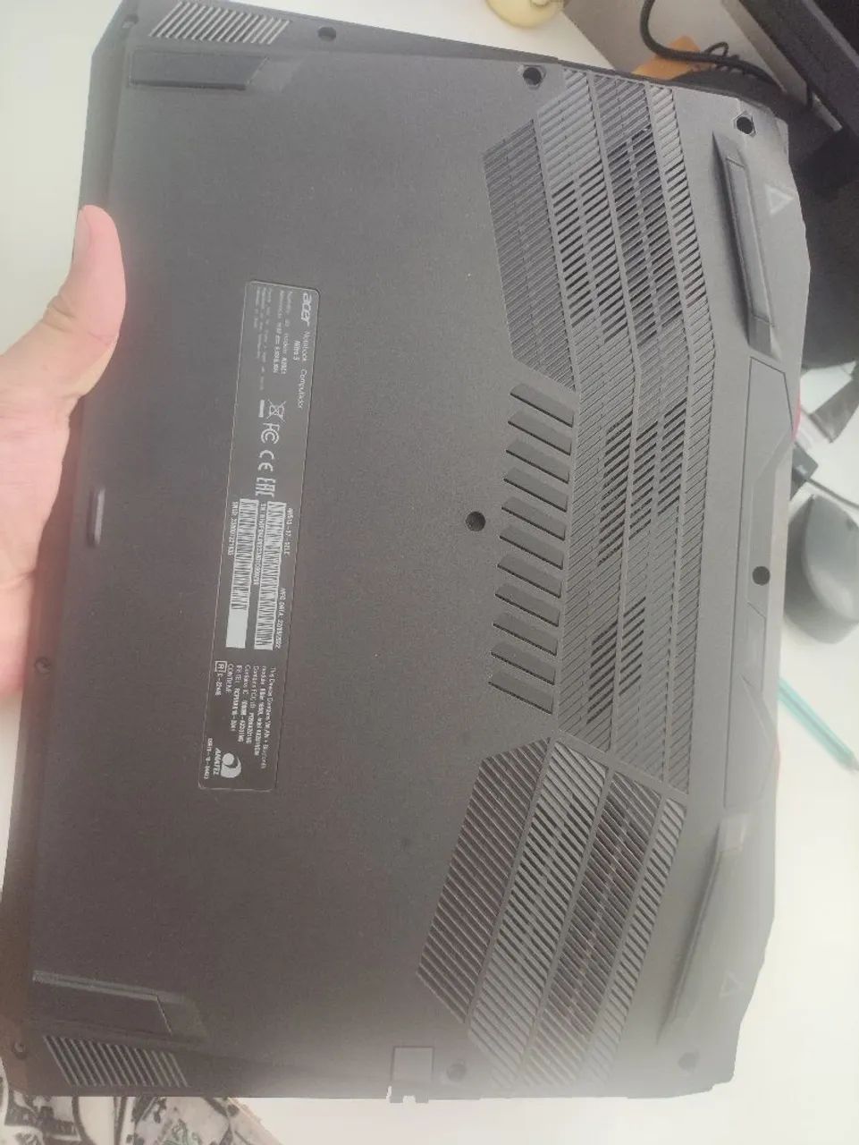 Notebook Gamer Nitro 5 GTX 1650 (com defeito) - Foto 3