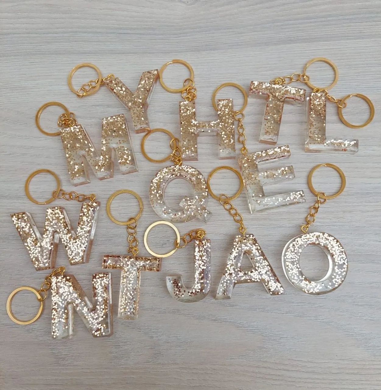 Chaveiros De Letras em Resina