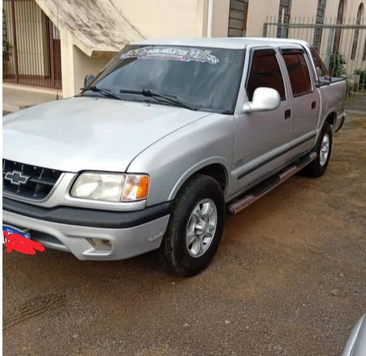 Chevrolet S10 Pick-up Luxe 2.8 4X2 CD TB Int.dies. 2000