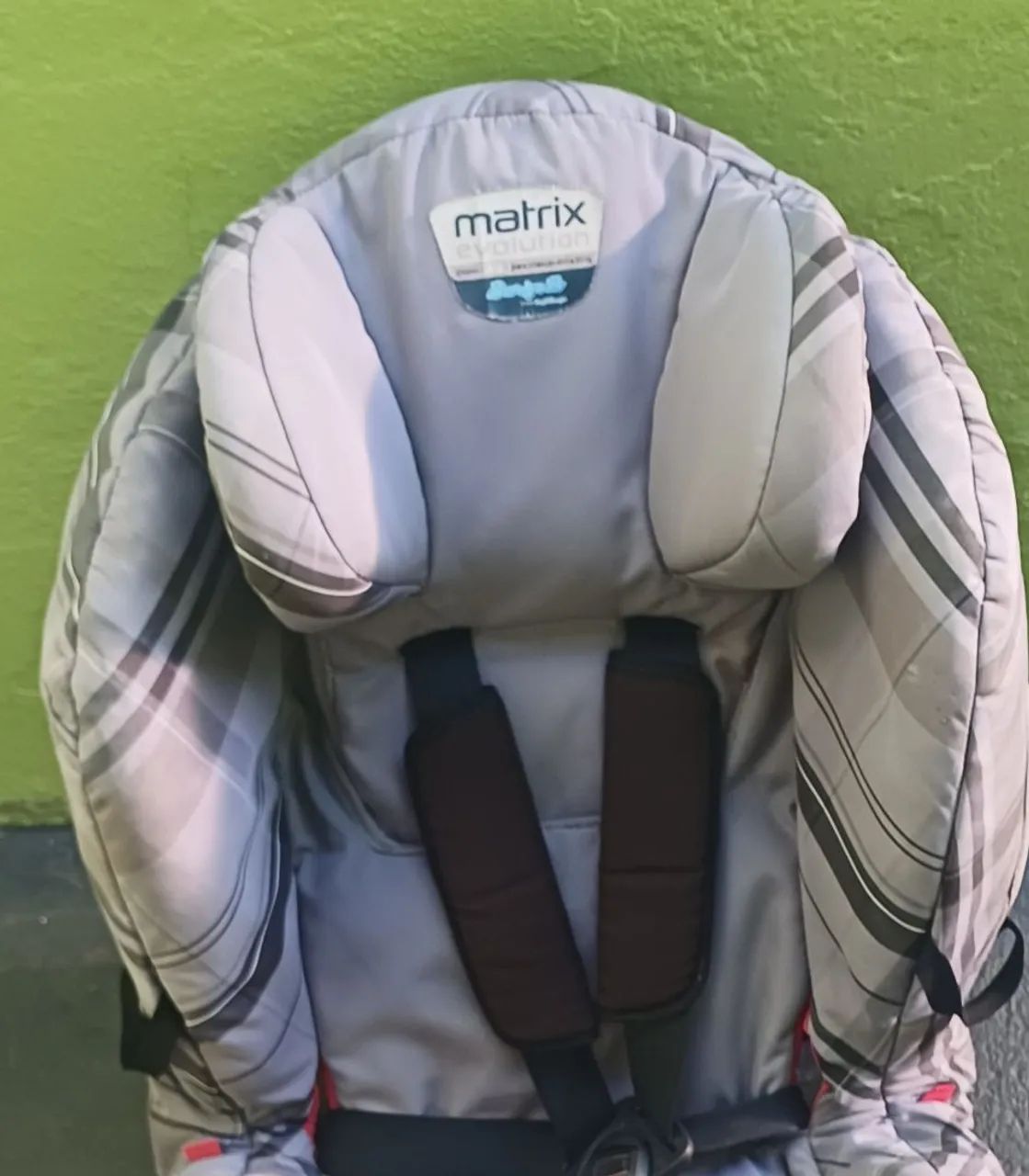 Cadeirinha infantil de carro , marca burigotto até 36 kilos usada em bom estado  - Foto 2