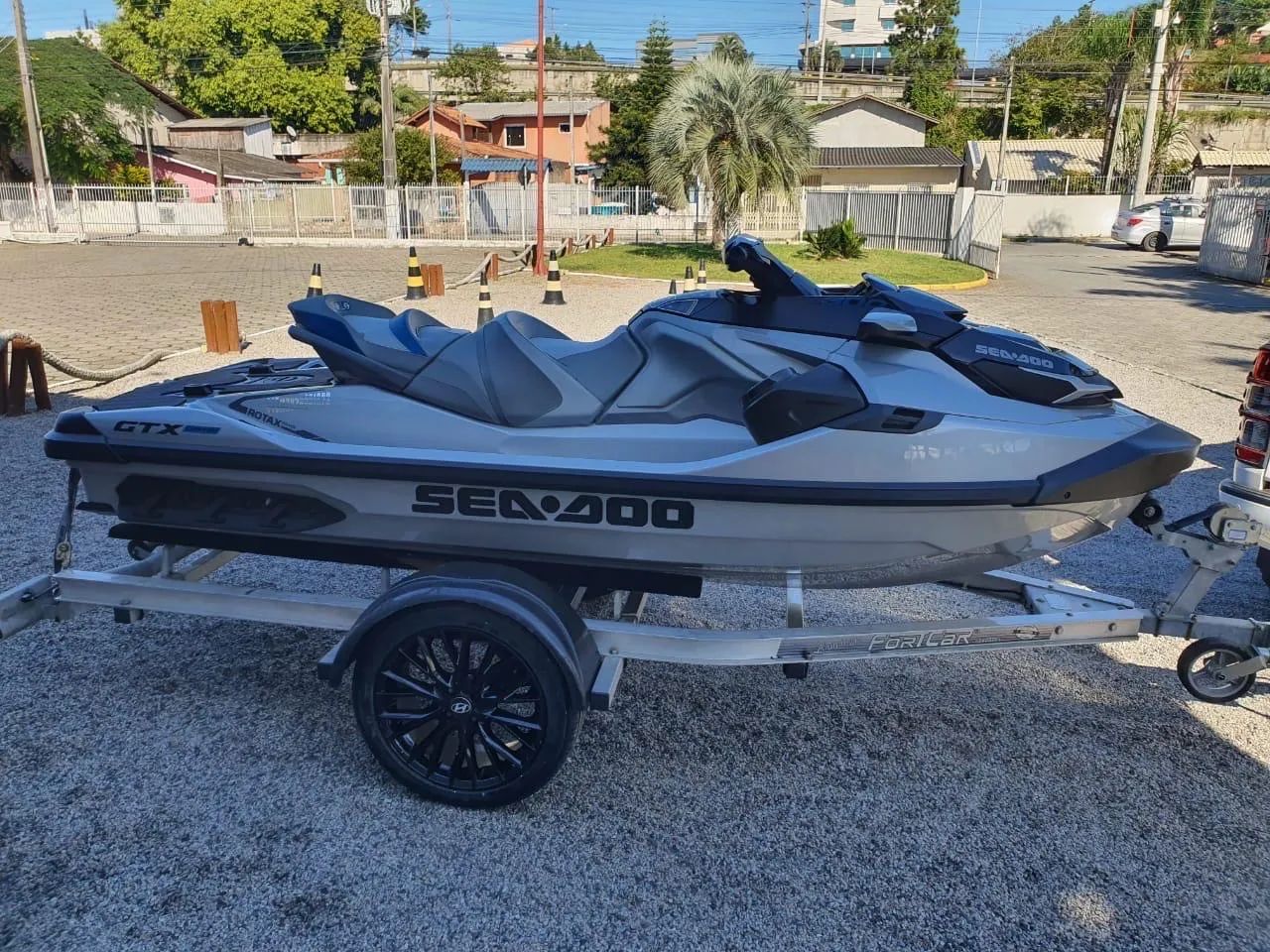 GTX 300 Limited - Foto 4