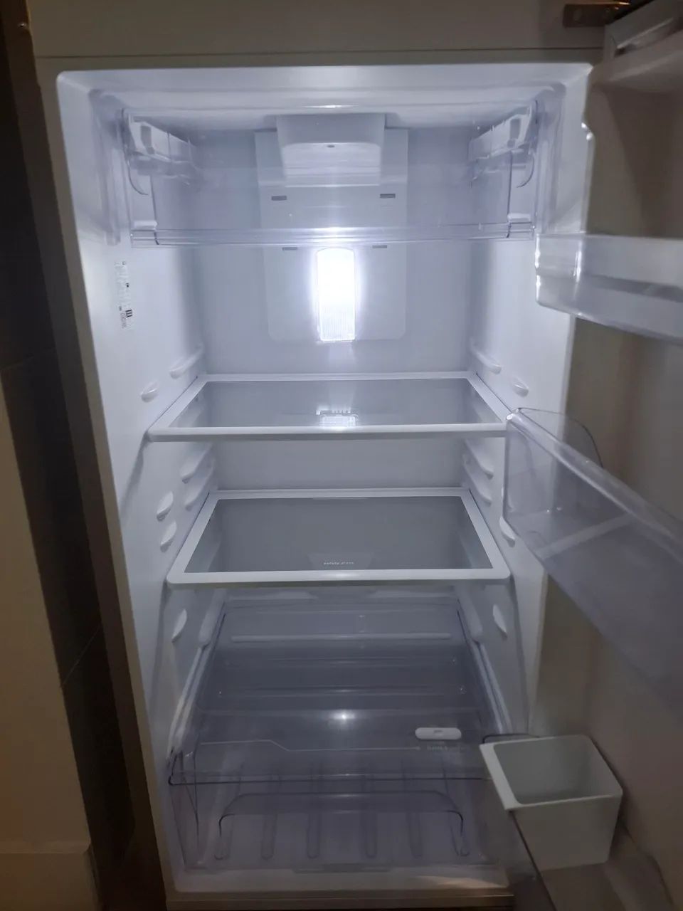 Geladeira Eletrolux Forst Free Escovada cinza - Foto 4
