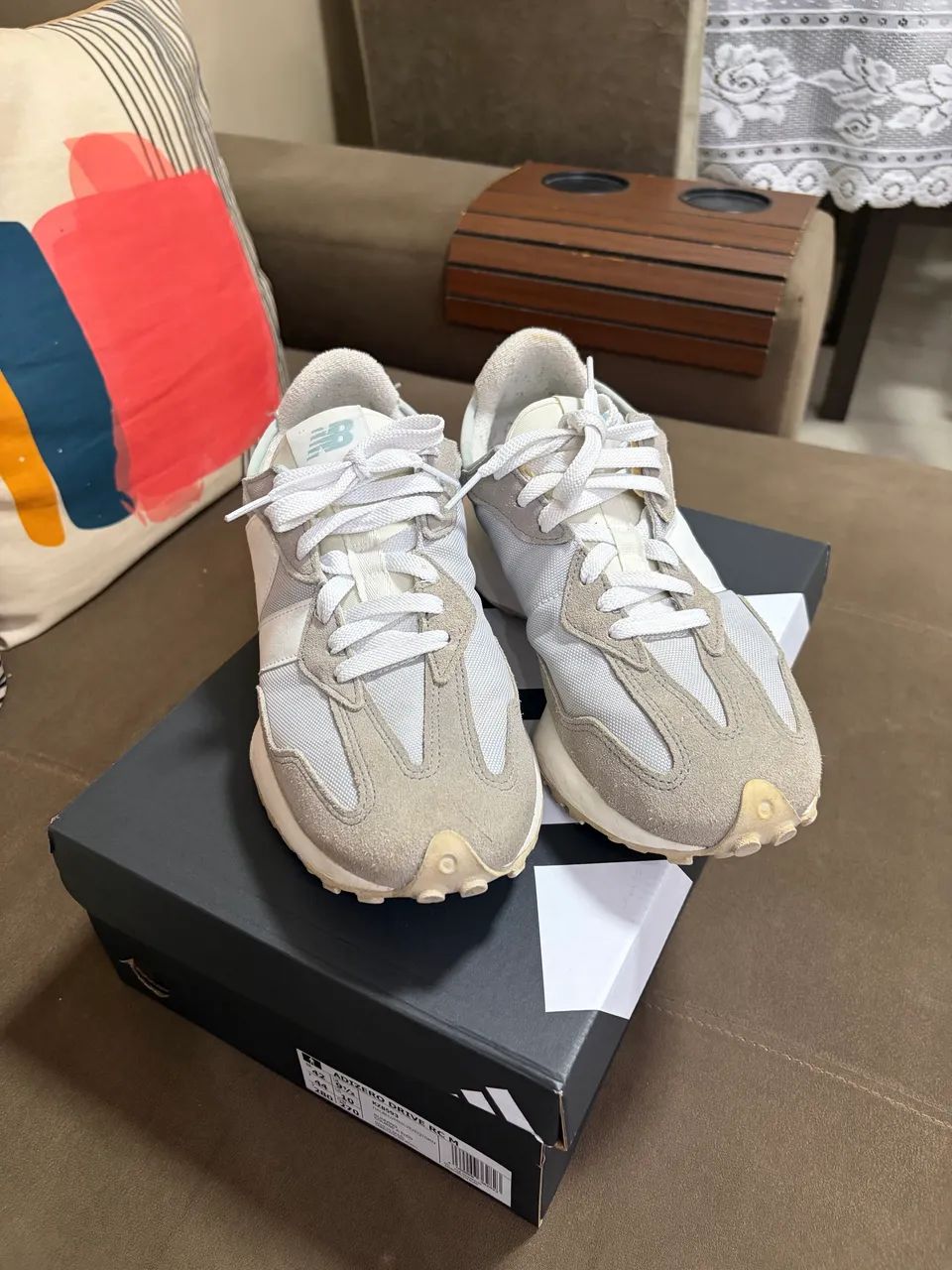 Tênis New balance 327 novo - Calçados - Engenho Velho de Brotas