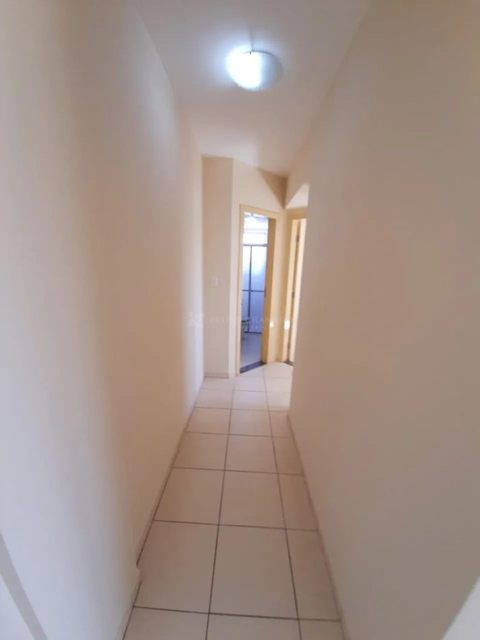 Apartamento com 02 dormitórios - Zona 07 - Foto 4