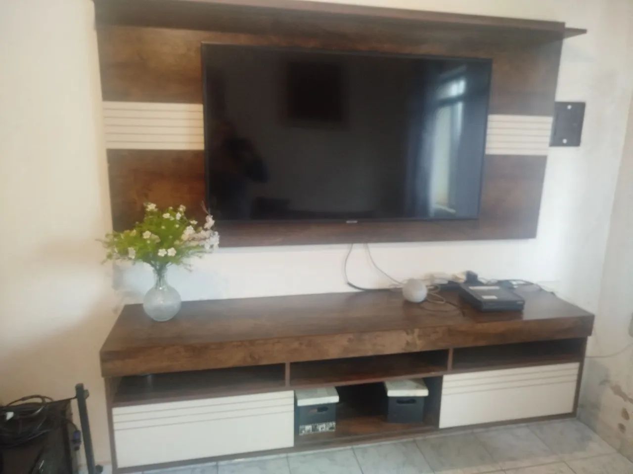 Rack e painel de tv 19 polegadas 