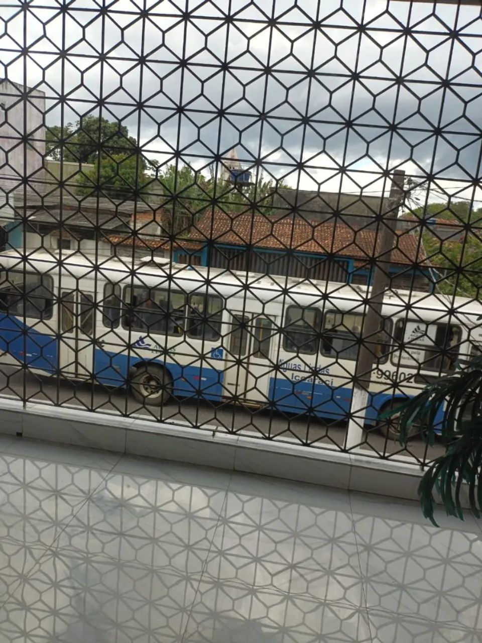 Casa de 2 pavimento no centro de icoaraci  - Foto 2