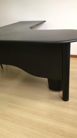 Mesas em L para escritório pretas! - Foto 6