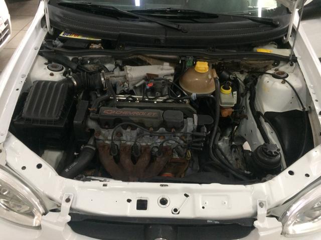 CORSA Classic 1.6 2003 c/ direção hidráulica - Foto 10
