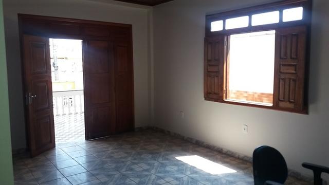 Alugo ótima casa para morar no bairro Raimundo Melo - Foto 2