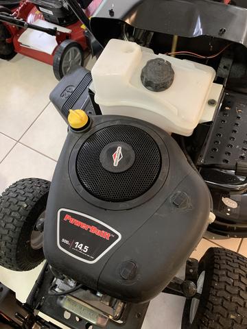 Trator Cortador de Grama Murray 14,5hp - Foto 3