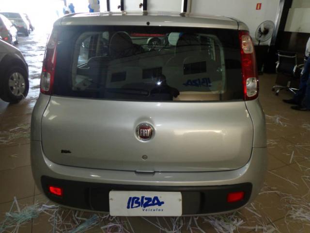 Fiat Uno VIVACE 1.0 4 PORTAS