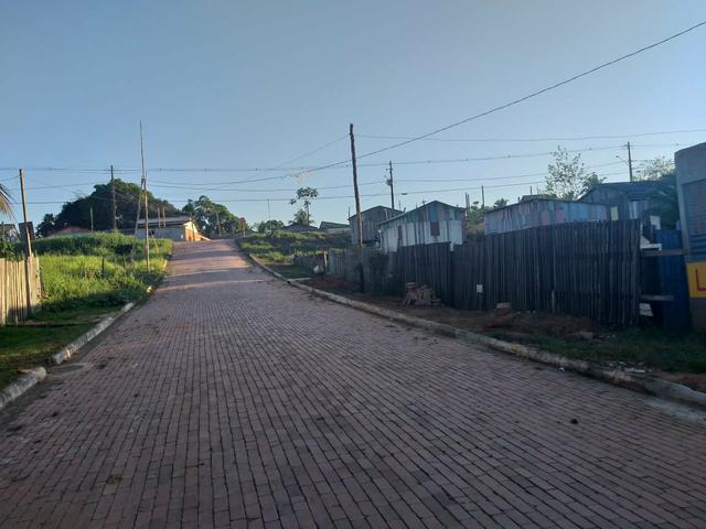 Casa localizada no calafate próximo a escolas e posto d saude - Foto 2