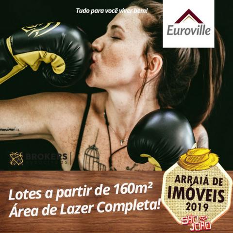 Terreno com 160m na BR, condomínio com 2215m de área verde - Desconto A vista