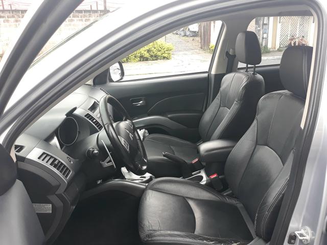 Mitsubishi Outlander - Foto 9