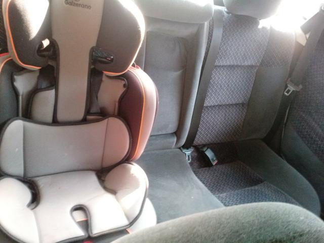 Vectra Cd 2.0 8v. Vende-se ou troco por Golf - Foto 2