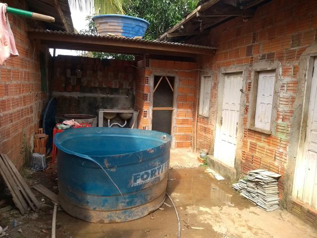 Vendo casa, ou negocia pega carro chácara no negócio - Foto 2