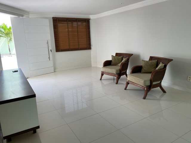 Casa de Alto padrão em condomínio - Foto 2