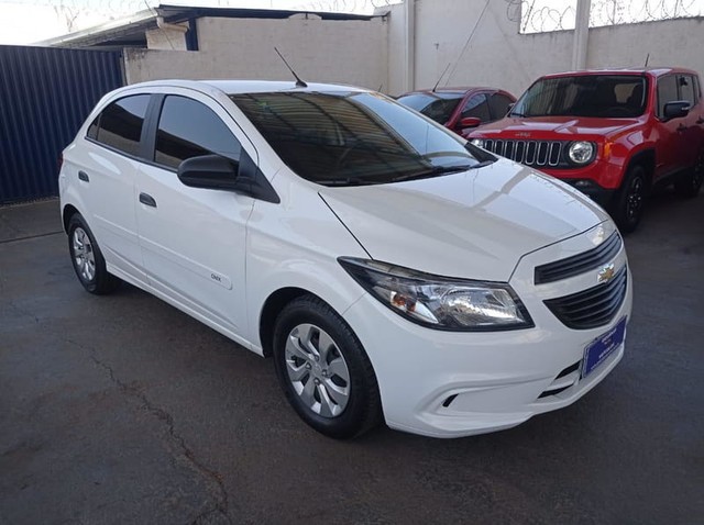 CHEVROLET ONIX 1.0 JOY 8V FLEX 4P MANUAL