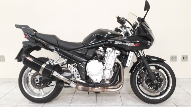 BANDIT 1250S INJETADA