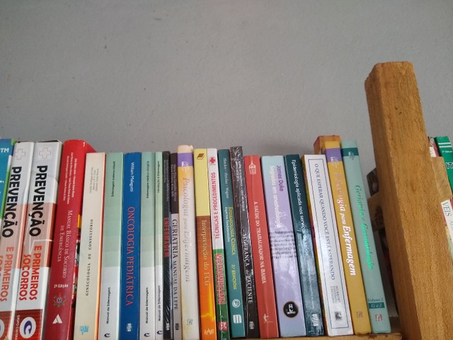 Livros da área de saude, Monte seu combo e pague menos. - Foto 3