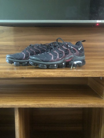 vapormax plus marrom