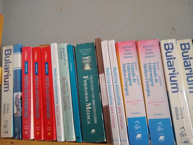 Livros da área de saude, Monte seu combo e pague menos.