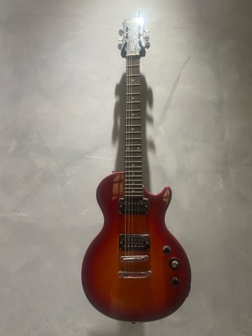 Guitarra Les Paul Epiphone Special 2 + Pedaleira 