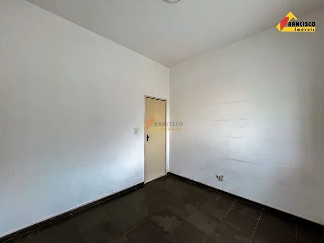 Casa 2 quartos para alugar Santa Luzia Divin polis MG