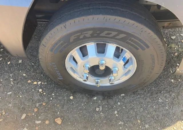 VW 9-160 plataforma com asa delta 2013  - Foto 7