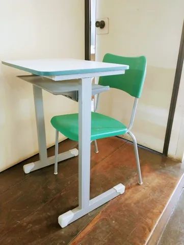 Mesa aluno ótima oportundade direto da fábrica