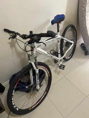 Bike Aro 24 Alumínio  Item p/ Esporte e Outdoor Caloi Usado