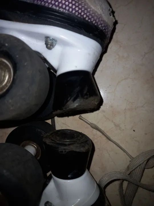 Patins Roller Quad tamanho 35 usado - Foto 6