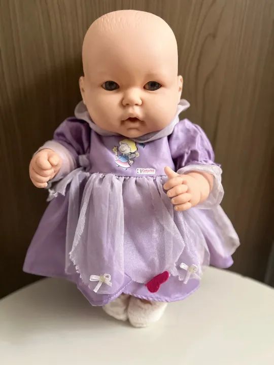 Boneca Neneca Cotiplas totalmente em vinil  - Foto 4