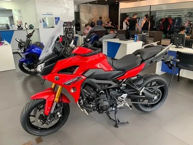 YAMAHA MT-09 TRACER 900 GT