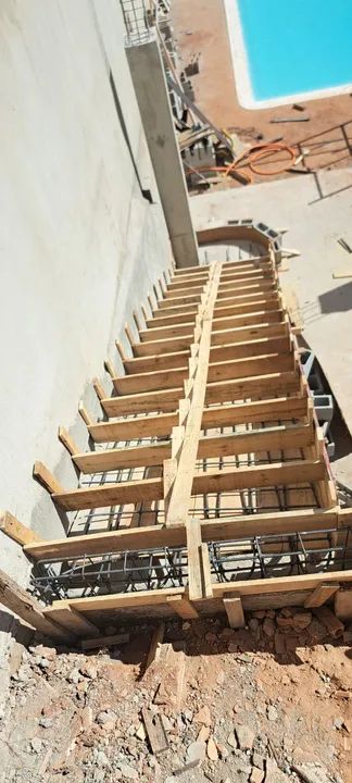 Escada de concreto  - Foto 2