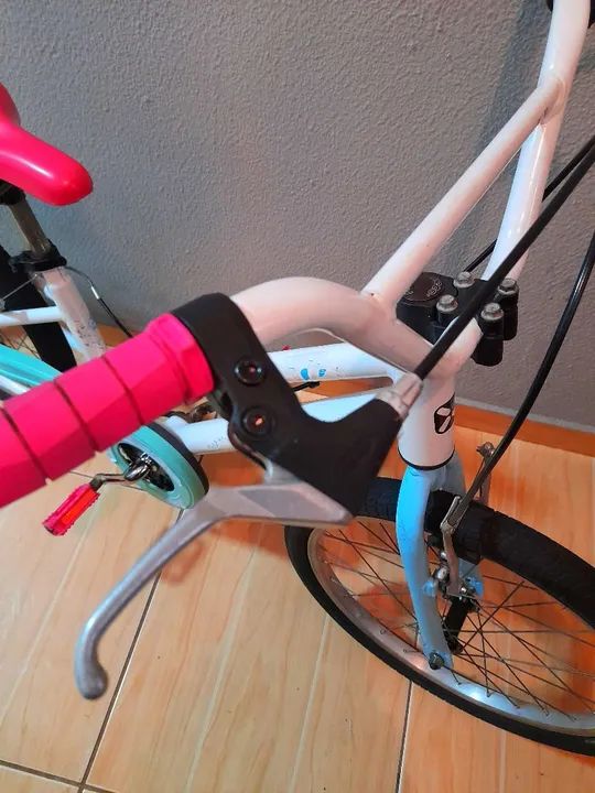 Bicicleta Infantil Aro 20 - Foto 5