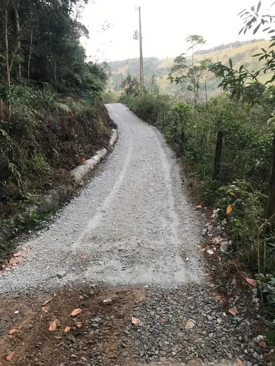 Terreno com área verde em local tranquilo - Foto 2