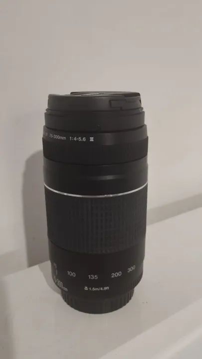 lente canon 75-300 f/4-5.6 iii
