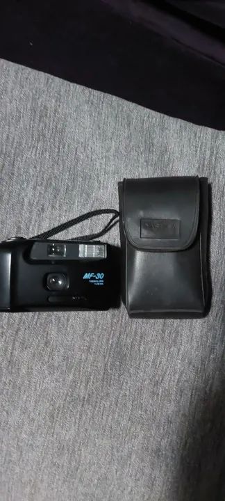 Câmera fotográfica Yashica MF-30