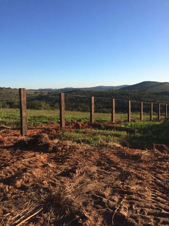 Mourão para Cerca e Curral- Dormentes de Ferrovia 17xmx24cmx2,80metros.