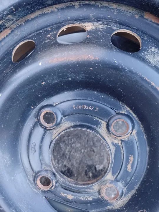 Roda aro 13 Ford