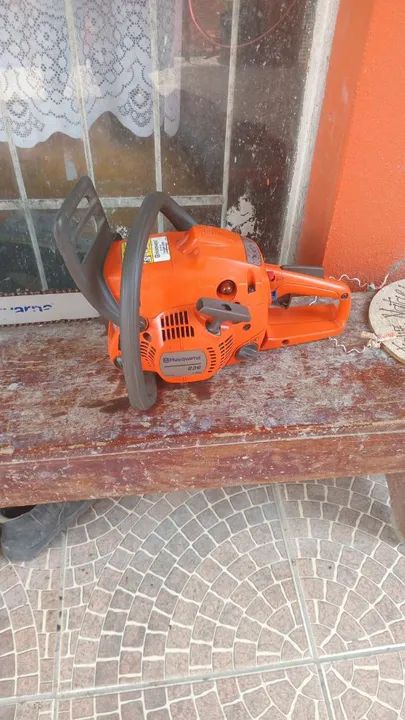 Motosserra Husqvarna 236 - Foto 3